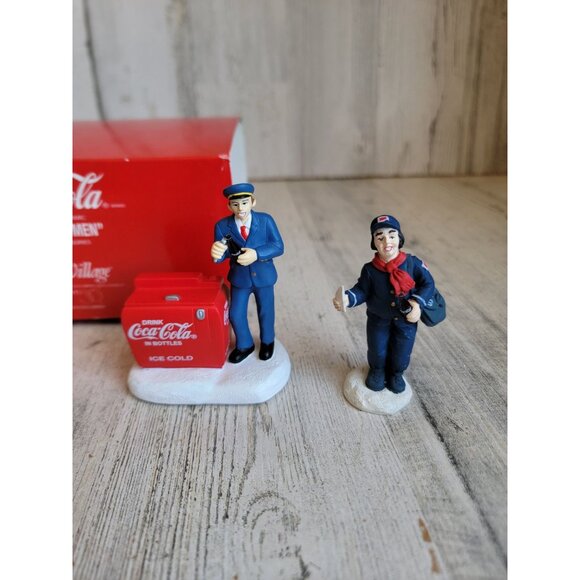 Dept 56 Delivery Man Coca-Cola village accessory Xmas - Picture 1 of 8
